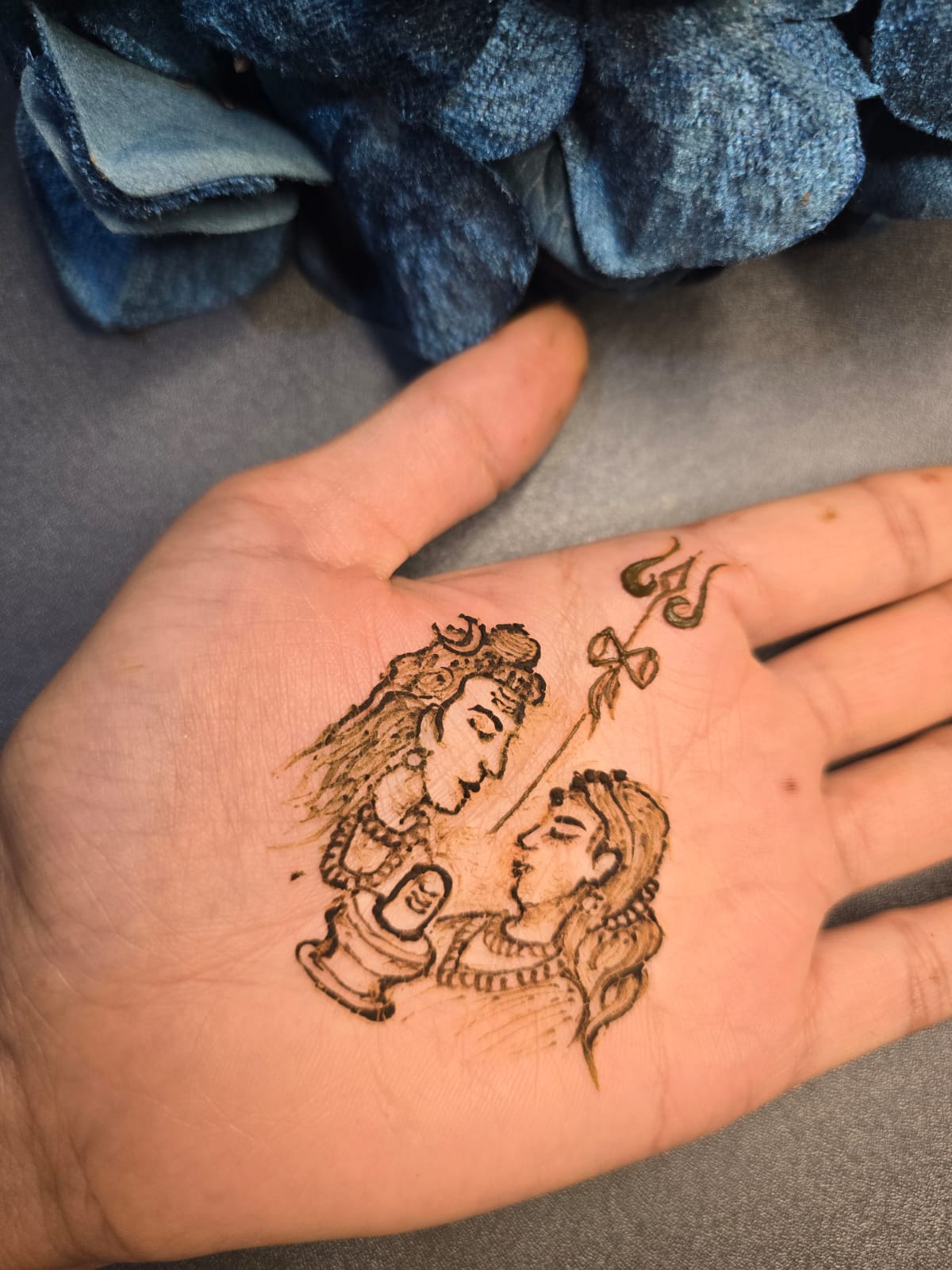 Shiv and Parvati henna design for Shravan month inspiration