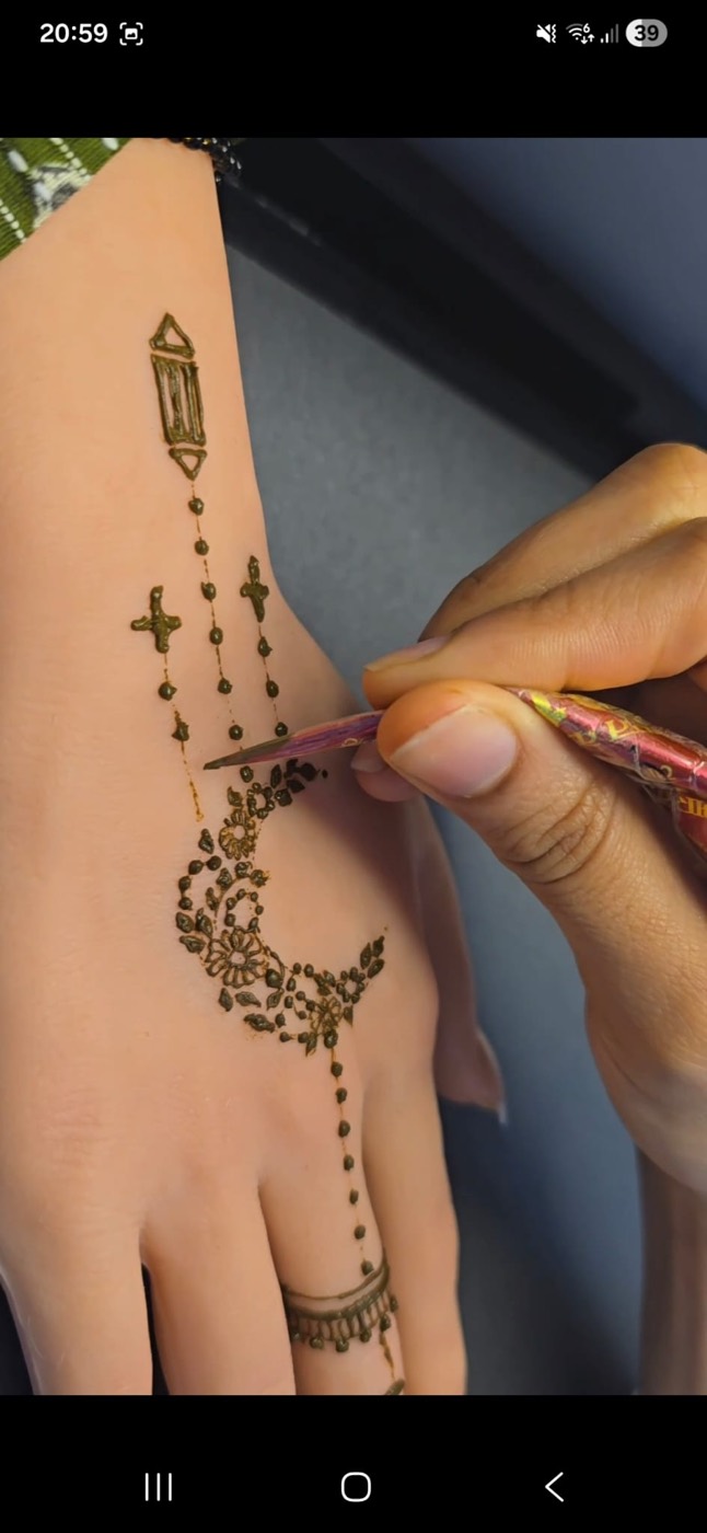 Henna portfolio image 1